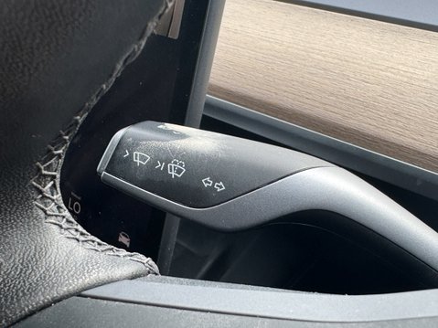 Tesla Model Y (Dual Motor) Long Range SUV 5dr Electric Auto 4WDE (384 bhp) 16