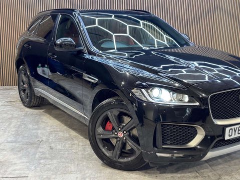 Jaguar F-Pace 3.0 F-PACE V6 S AWD D Auto 4WD 5dr 10