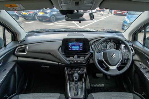 Suzuki S-Cross MOTION 3