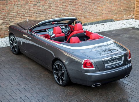 Rolls-Royce Dawn 29