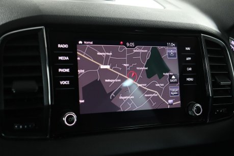 Skoda Karoq SE L TSI DSG 38