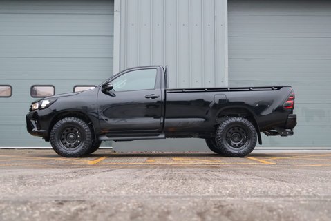 Toyota Hilux BRAND NEW ACTIVE 4WD D-4D S/C SINGLE CAB BIG STYLING SPEND AT SEEKER UK 11