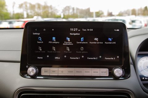 Hyundai KONA PREMIUM 28