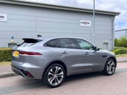 Jaguar F-Pace 2.0 D200 MHEV R-Dynamic HSE Auto AWD Euro 6 (s/s) 5dr 3