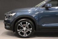Volvo XC40 2.0 XC40 Inscription Pro B4 MHEV Auto 5dr 27