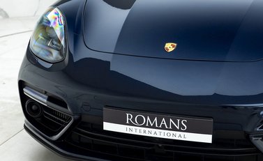 Porsche Panamera Turbo S E-Hybrid Sport Turismo 23
