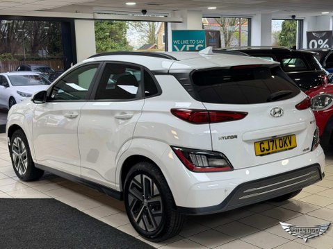 Hyundai KONA 64kWh Premium Auto 5dr (10.5kW Charger) 39