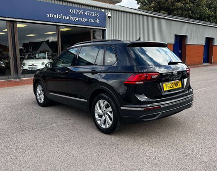 Volkswagen Tiguan 1.5 Tiguan Life TSi 5dr 9