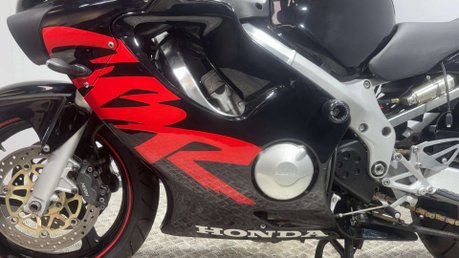 Honda CBR CBR600 F 2000 SPARES OR REPAIR ONLY 8K PROJECT SPORTS BIKE 600CC 15