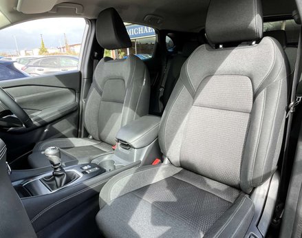 Nissan Qashqai 1.3 Qashqai N-Connecta DiG-T MHEV 5dr 61