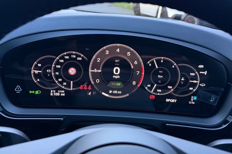 Porsche Cayenne V6 S E-HYBRID BLACK EDITION - PANORAMIC ROOF - AS NEW CONDITION 14