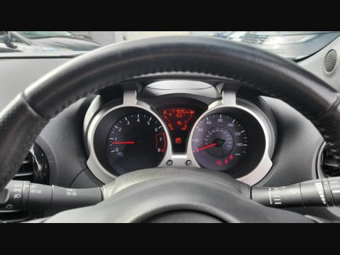 Nissan Juke ACENTA PREMIUM XTRONIC 23