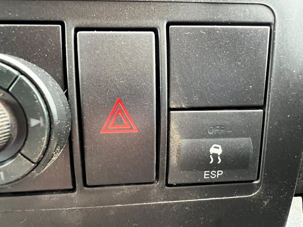 Ford Transit MWB L2H3 High Roof 350 NO VAT 31
