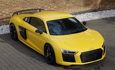 Audi R8 V10 Plus 16