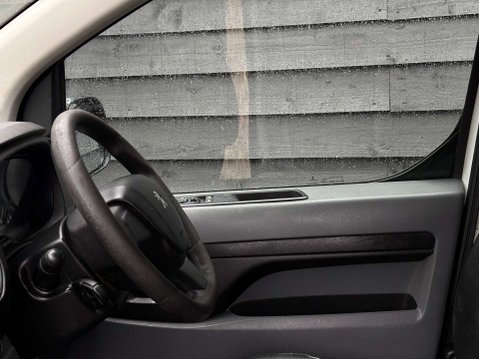 Peugeot Expert 1.6 Expert Professional Standard Blue HDi 24