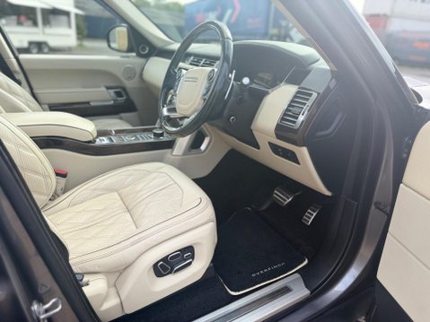 Land Rover Range Rover 4.4 SD V8 Autobiography Auto 4WD Euro 5 5dr 20