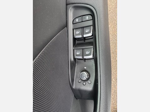 Audi A3 S LINE TFSI BLACK EDITION 37