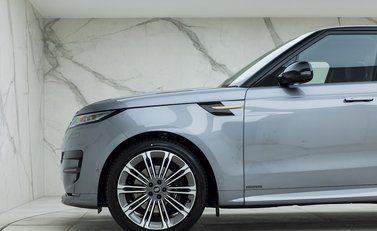 Land Rover Range Rover Sport D300 Autobiography 24