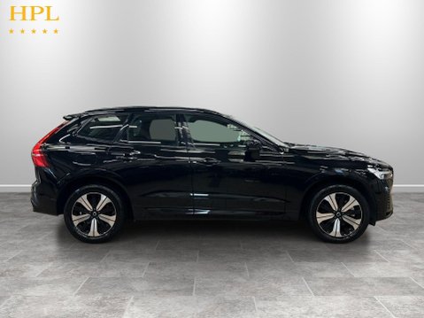 Volvo XC60 2.0h T6 Recharge 18.8kWh Plus SUV 5dr Petrol Plug-in Hybrid Auto AWD Euro 6 8