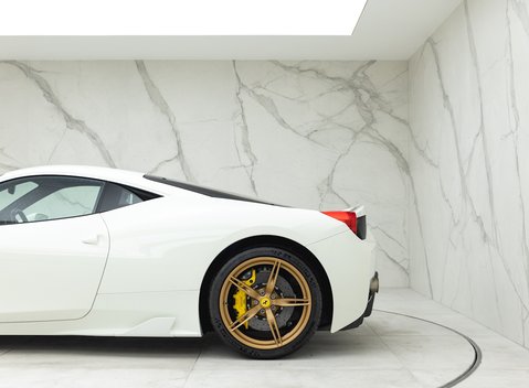 Ferrari 458 Speciale 24