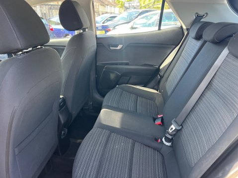 Kia Stonic 1.4 2 Euro 6 (s/s) 5dr 27
