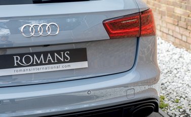 Audi RS6 Avant Performance 25