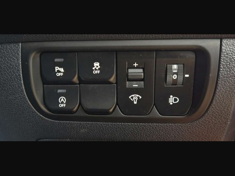 Kia Rio 1.4 Rio 3 ISG CRDi 5dr 46