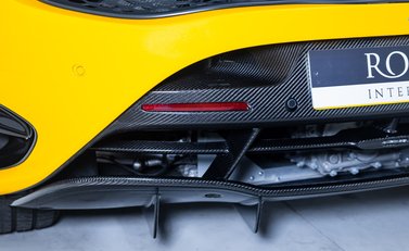 McLaren 750S 33