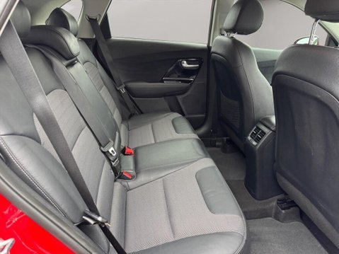 Kia Niro 1.6h GDi 2 DCT Euro 6 (s/s) 5dr 43