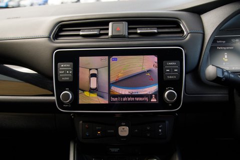 Nissan LEAF TEKNA 33