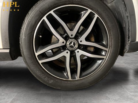 Mercedes-Benz GLA 1.6 GLA180 Urban Edition SUV 5dr Petrol 7G-DCT Euro 6 (s/s) (122 ps) 10