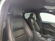 Jaguar F-Pace 2.0 F-Pace R-Sport AWD D 4WD 5dr 33