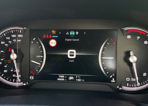 MG HS 1.5 T-GDI EXCLUSIVE DCT 22