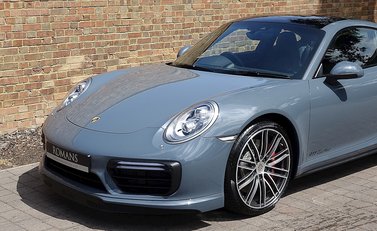 Porsche 911 (991) Turbo 6