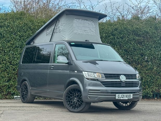 Volkswagen Transporter Camper King St Tropez|4 Berth|T28|Pop Top|Air Con|Cooker|Fridge 2