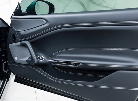 Ferrari GTC4 Lusso V12 19