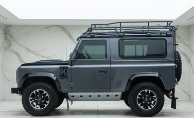 Land Rover Defender 90 ADVENTURE 5