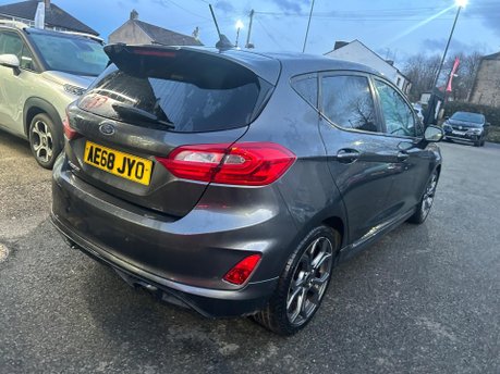 Ford Fiesta ST-LINE X 8