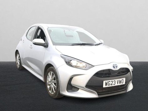 Toyota Yaris ICON FHEV