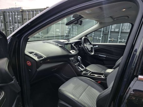 Ford Kuga 1.5T EcoBoost Titanium SUV 5dr Petrol Auto AWD Euro 6 (s/s) (182 ps) 36