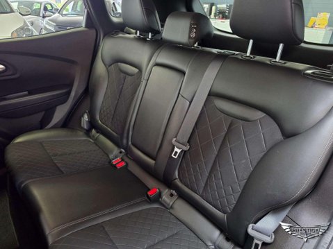 Renault Kadjar 1.3 TCe Iconic Euro 6 (s/s) 5dr 27