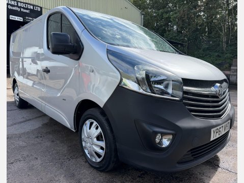 Vauxhall Vivaro 1.6 CDTi 2900 Sportive Panel Van 5dr Diesel Manual L2 H1 Euro 6 (120 ps) 4