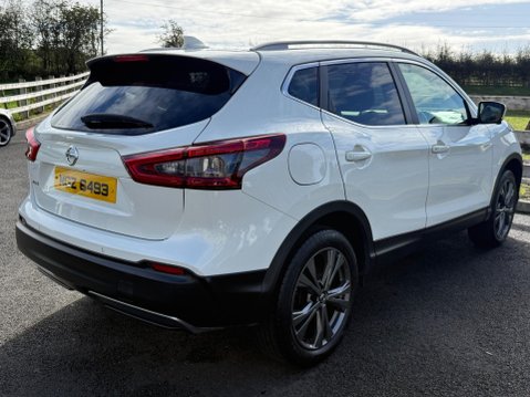 Nissan Qashqai 1.5 dCi N-Connecta Euro 6 (s/s) 5dr 8