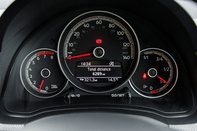 Volkswagen Up BASE 10