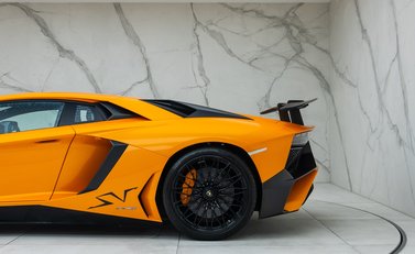 Lamborghini Aventador SV LP 750-4 50