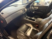 Jaguar XF 3.0d S V6 Premium Luxury Saloon 4dr Diesel Auto Euro 5 (s/s) (275 ps) 12