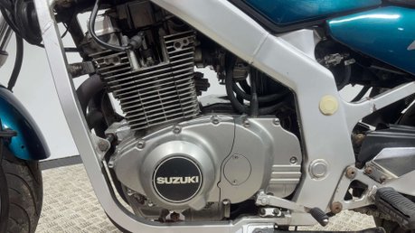 Suzuki GS500 1999 21K RUNNING PROJECT BIKE 500CC A2 COMMUTER 13